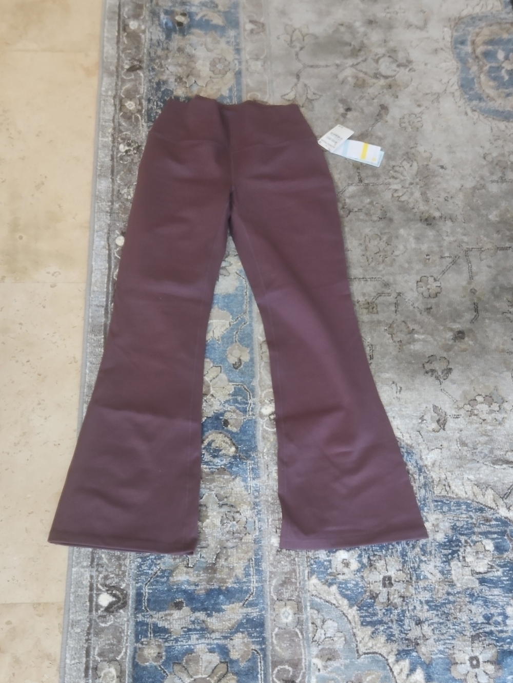 Zella Flared Leg Pants in Burgundy